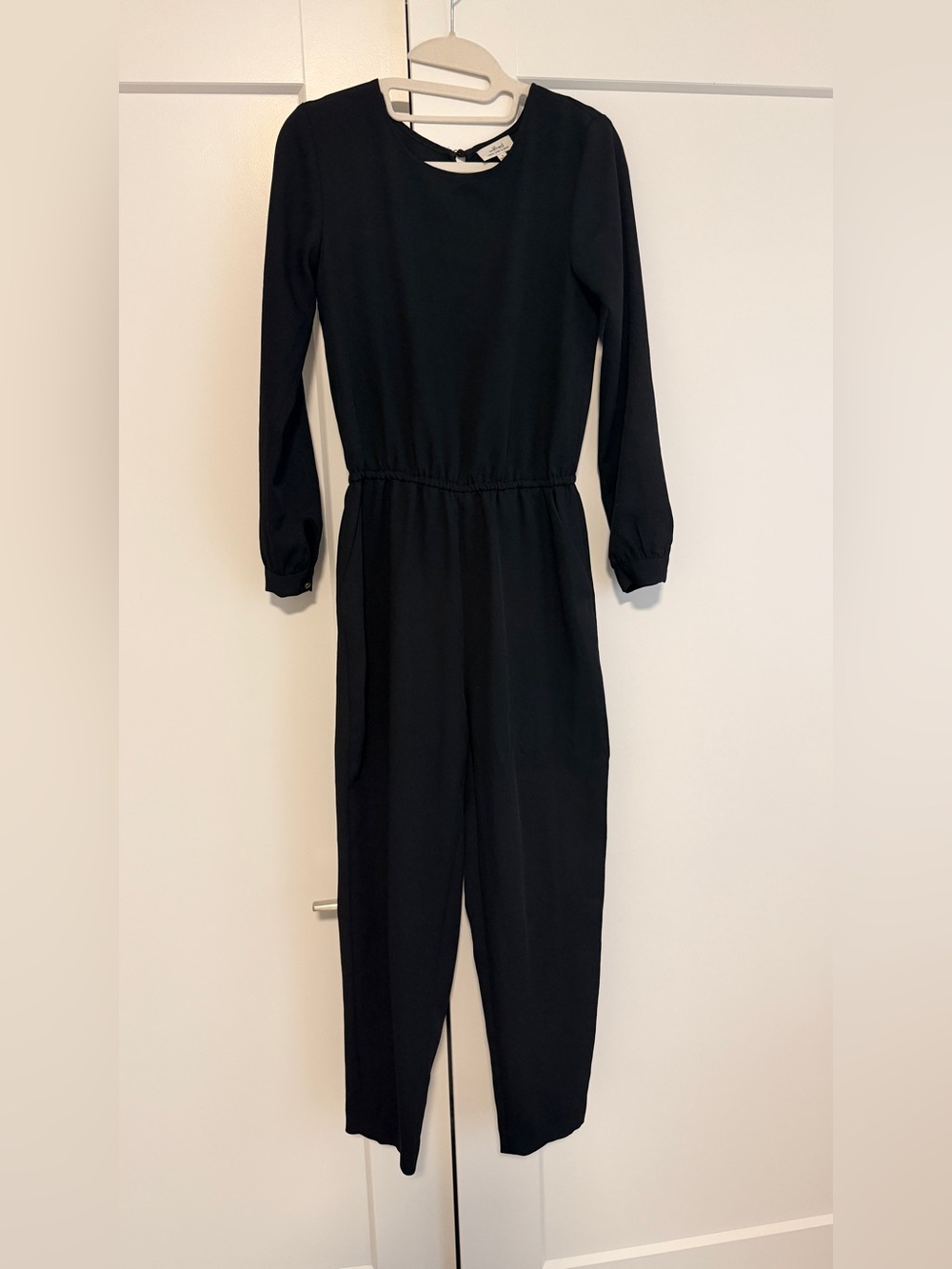 Aritzia Wilfred Classic Black Long-Sleeve Jumpsuit